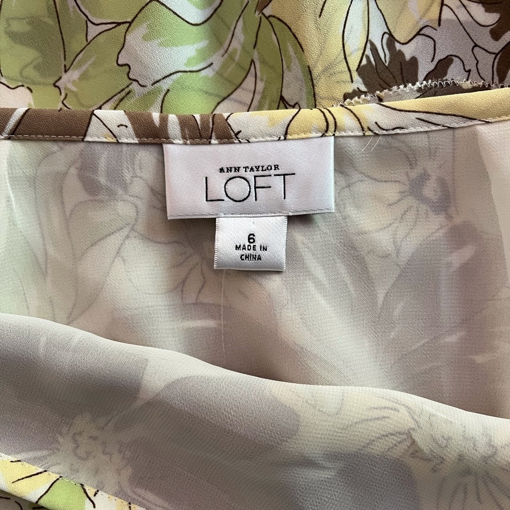 ANN TAYLOR LOFT NWT! Tiered A-line Tropical Print Skirt. SZ 6 - Picture 3 of 7